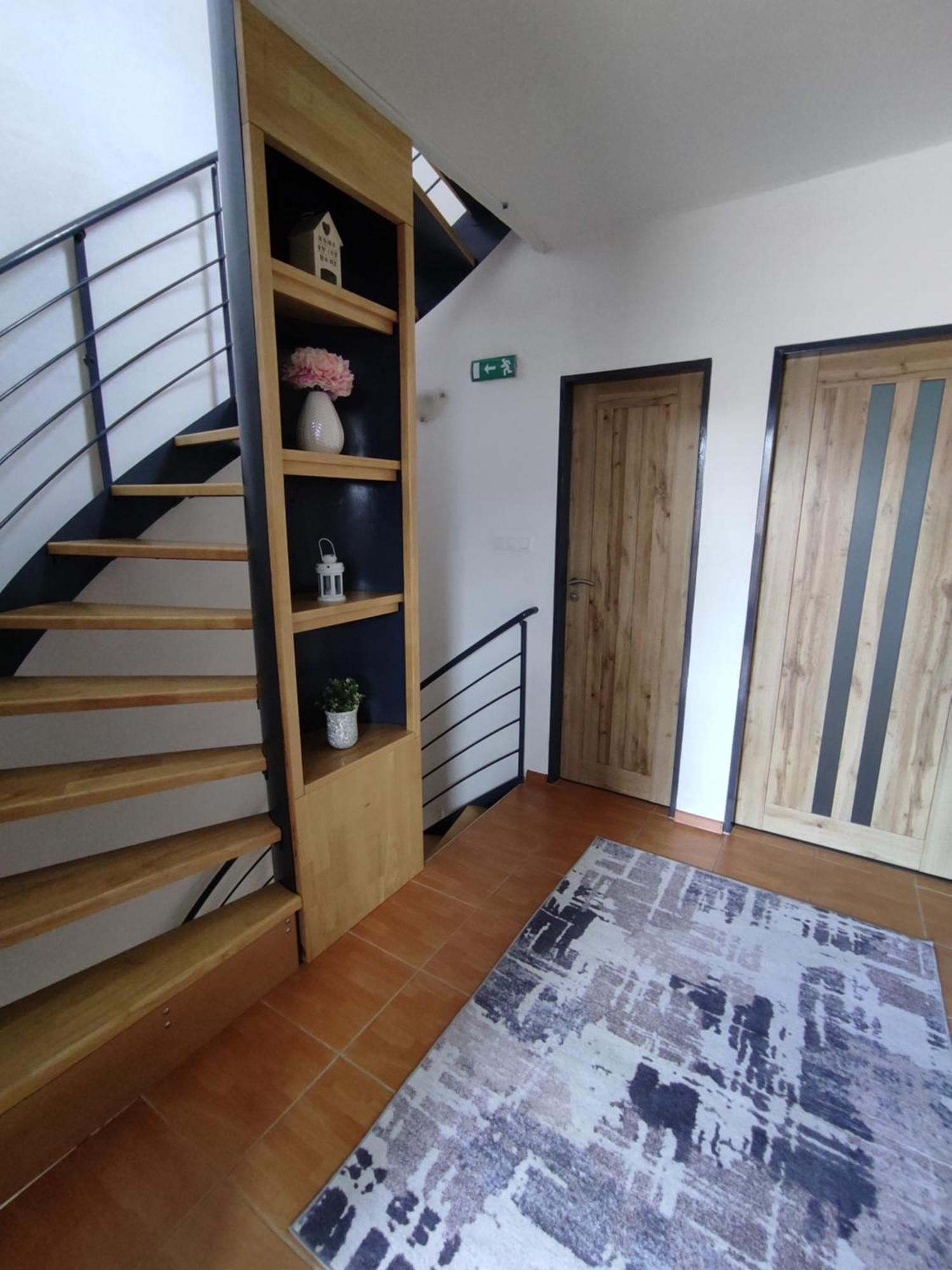 Ubytovani Ema Apartment Valtice Exterior photo